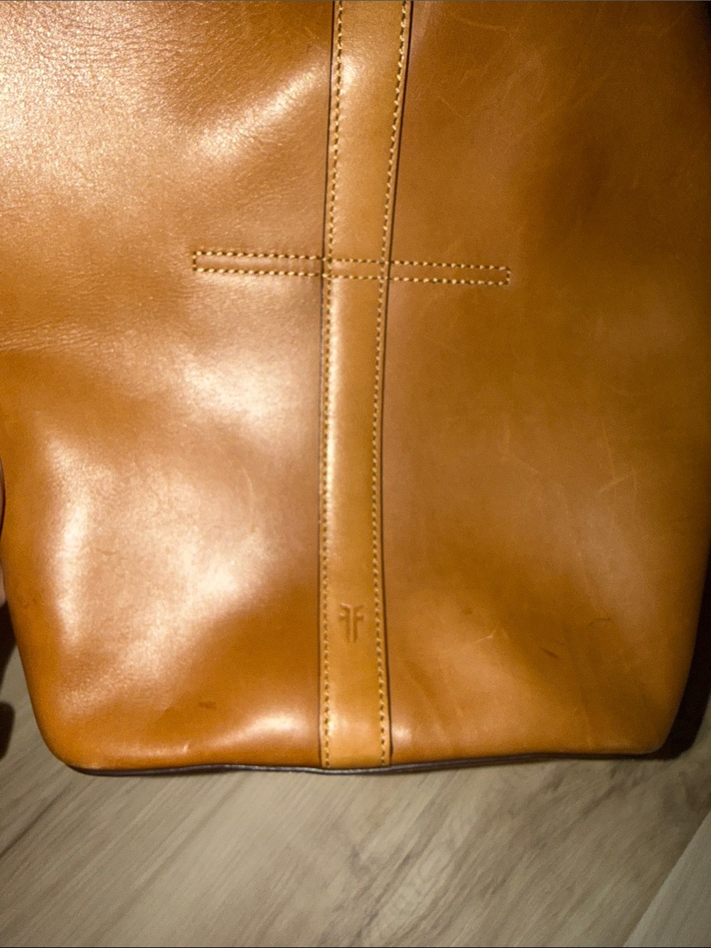 Frye Tan Leather Shoulder Bucket Bag - Picture 4 of 8